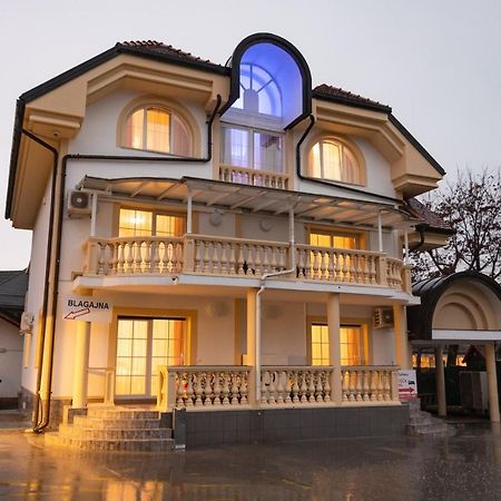 Apartments And Rooms Rubina Liubliana Exterior foto